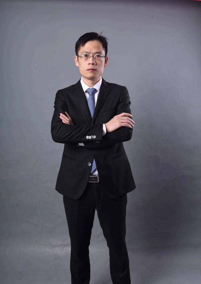 高若琰 艺术总监 & 首席设计师